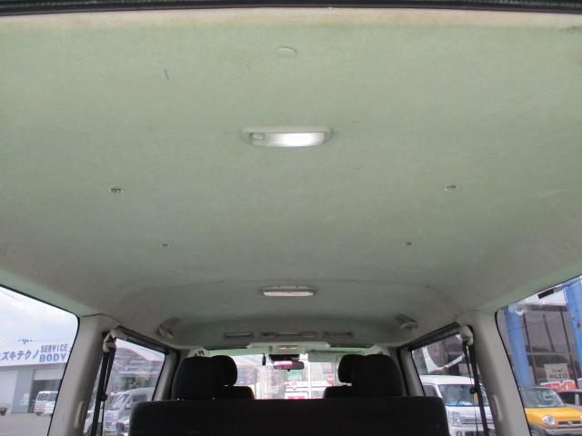 HIACE REGIUS WGN 4WD