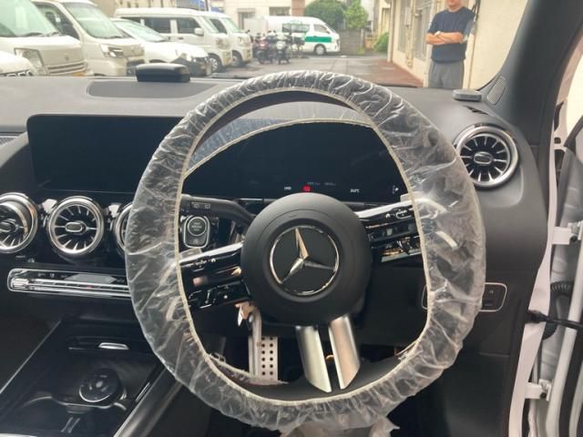 MERCEDES BENZ GLA class