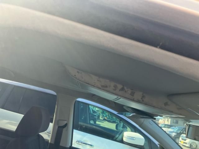 VOLKSWAGEN GOLF TOURAN