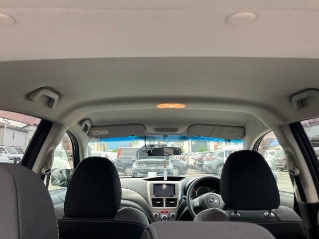 IMPREZA 5Door