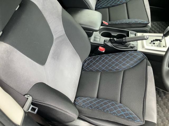 IMPREZA 5Door