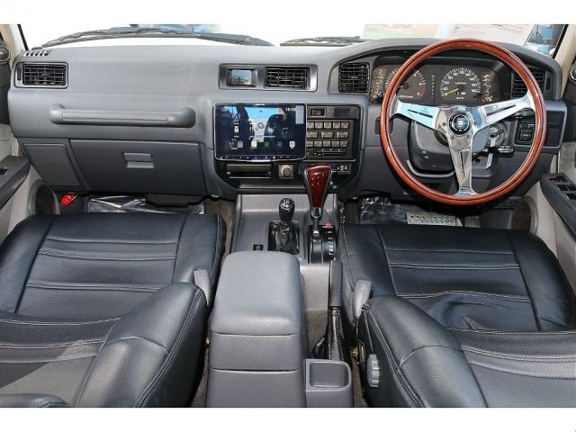 LANDCRUISER wagon