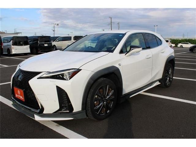 LEXUS UX200