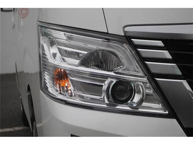 CARAVAN van 2WD