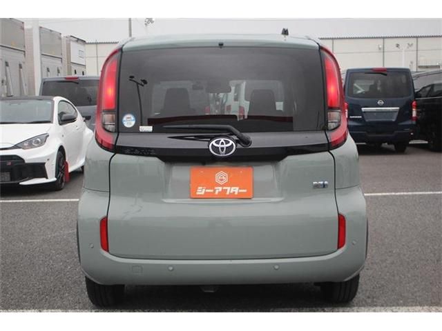 SIENTA HYBRID