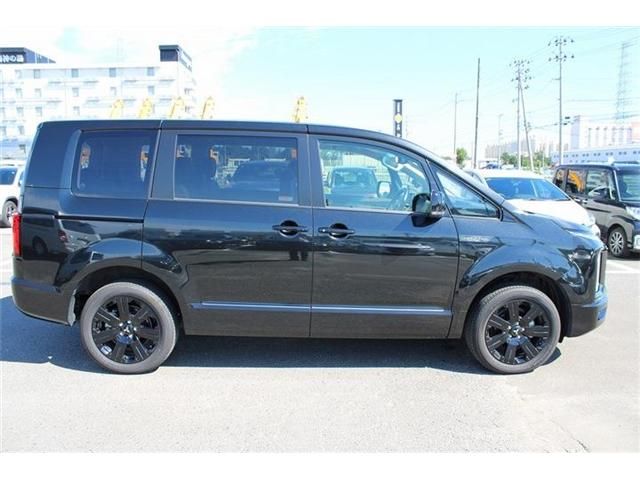 DELICA D:5 4WD