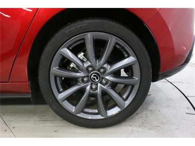 MAZDA3 FASTBACK