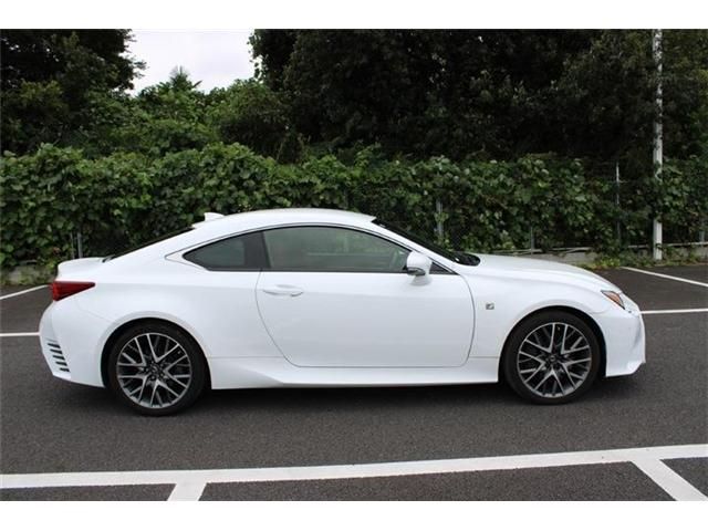 LEXUS RC200t