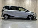 SIENTA HYBRID