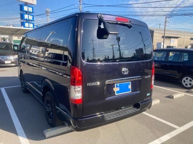 HIACE van 2WD