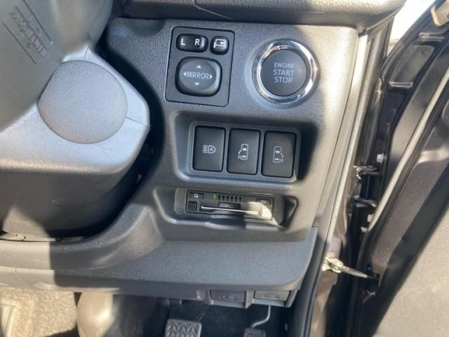 HIACE van 2WD