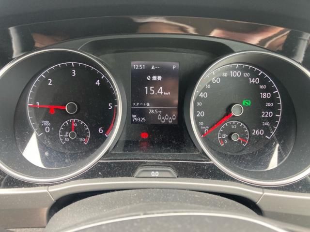 VOLKSWAGEN GOLF TOURAN