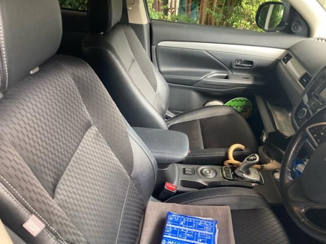 OUTLANDER PHEV