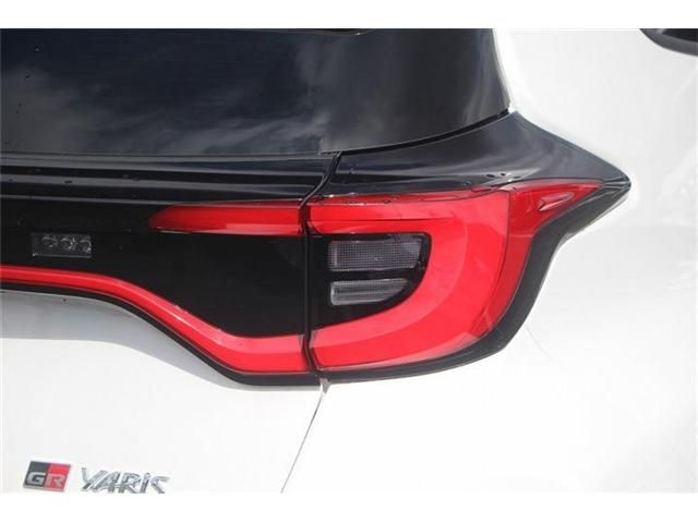 GR YARIS