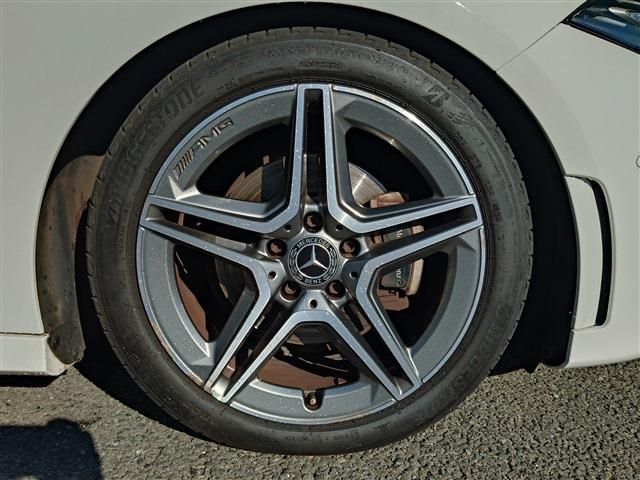 MERCEDES BENZ A class sedan