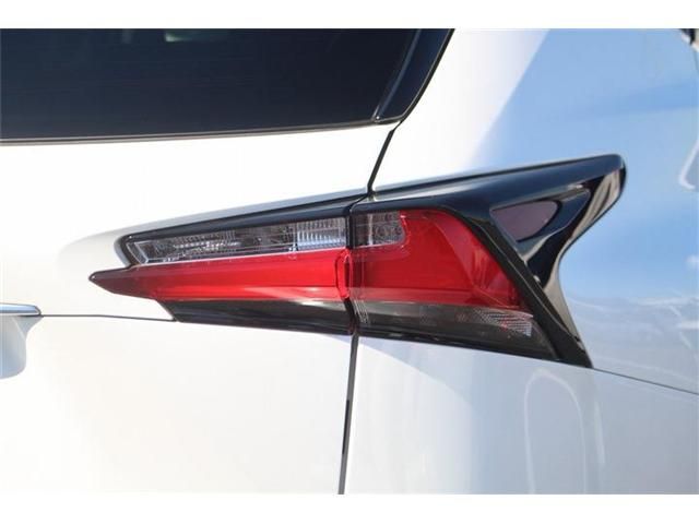 LEXUS NX200t