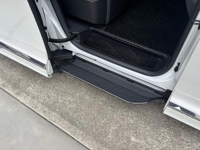 ALPHARD hybrid