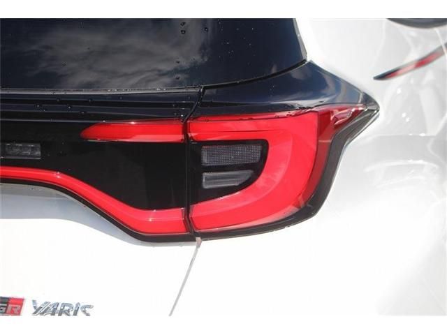 GR YARIS