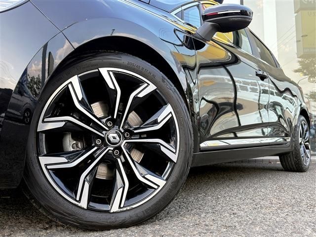 RENAULT LUTECIA
