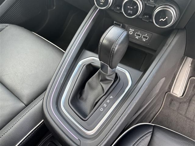 RENAULT LUTECIA