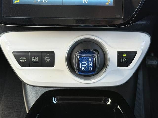 PRIUS PHV