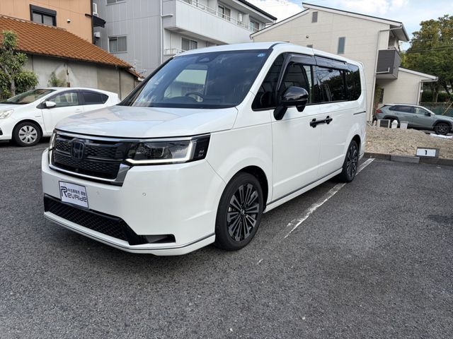 STEPWAGON e:HEV SPADA