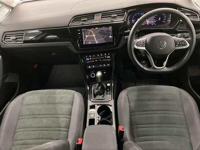 VOLKSWAGEN GOLF TOURAN