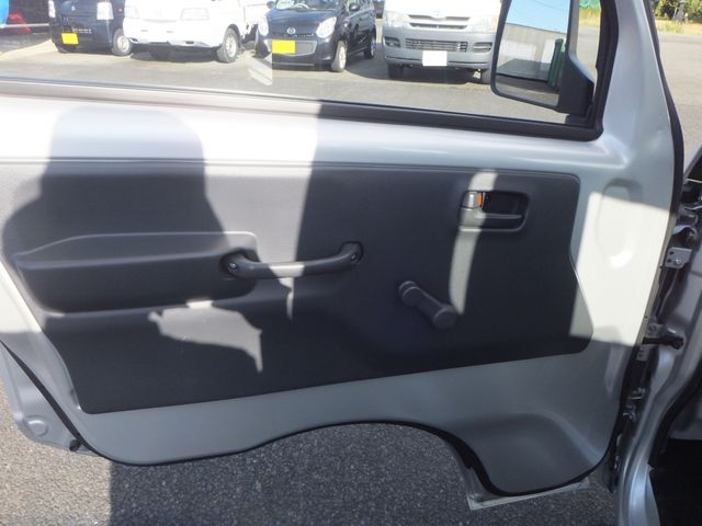 NT100 CLIPPER 4WD