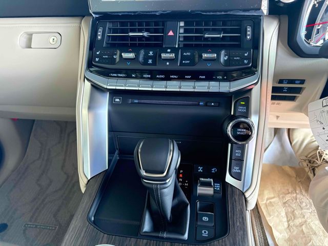 LANDCRUISER wagon