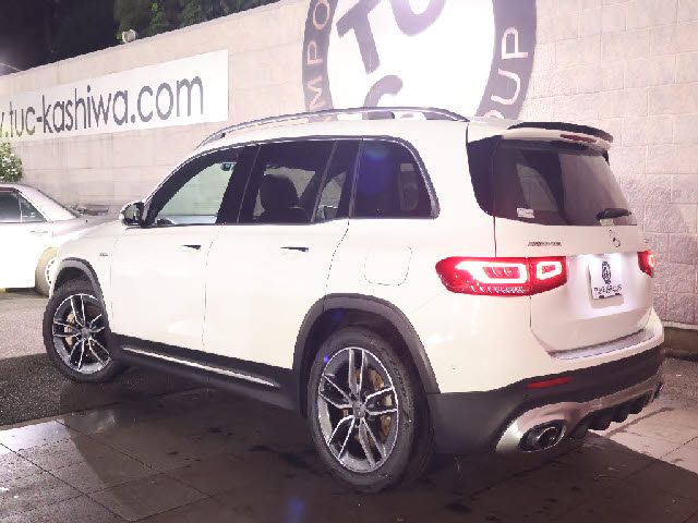 MERCEDES AMG GLB class