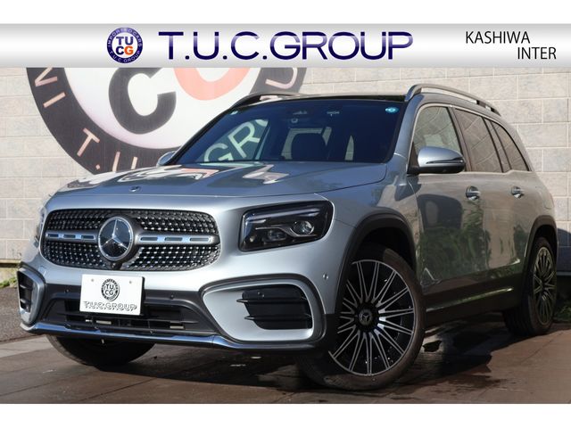 MERCEDES BENZ GLB