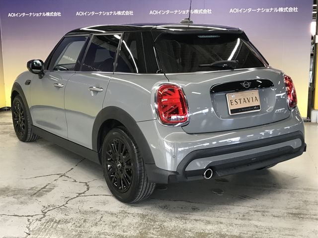 MINI COOPER D 5DOOR