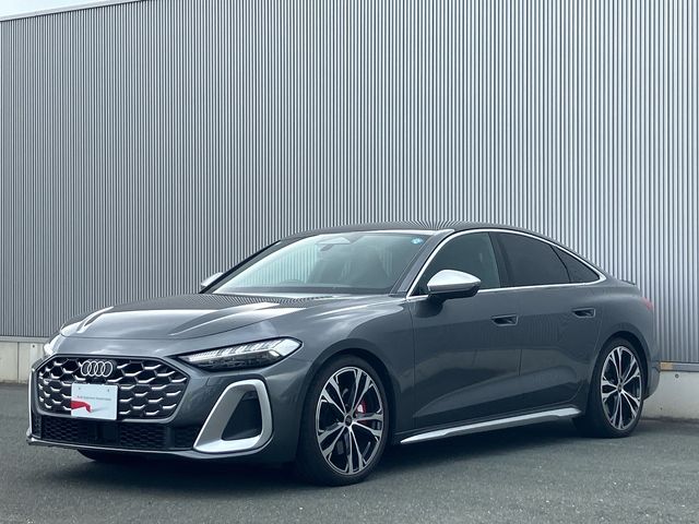 AUDI S5 Sedan