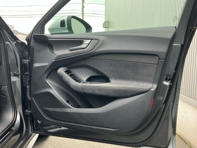 AUDI S5 Sedan