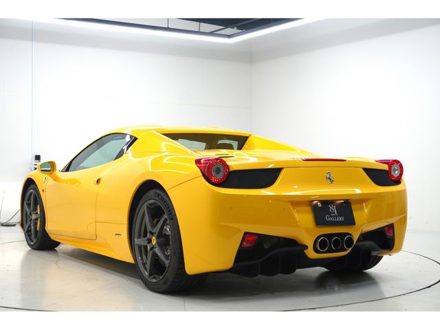 FERRARI 458 Spider