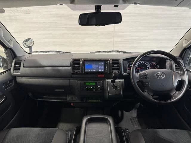 HIACE van 2WD