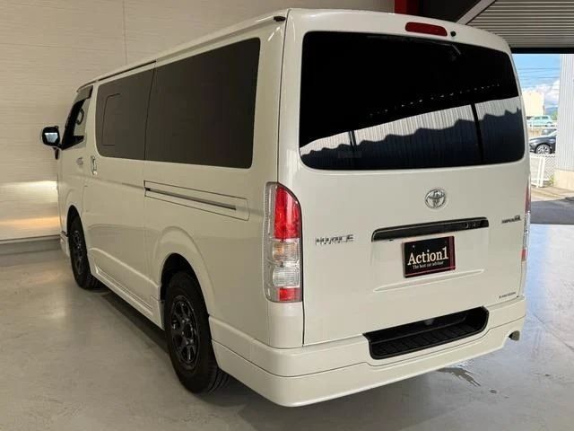 HIACE van 2WD