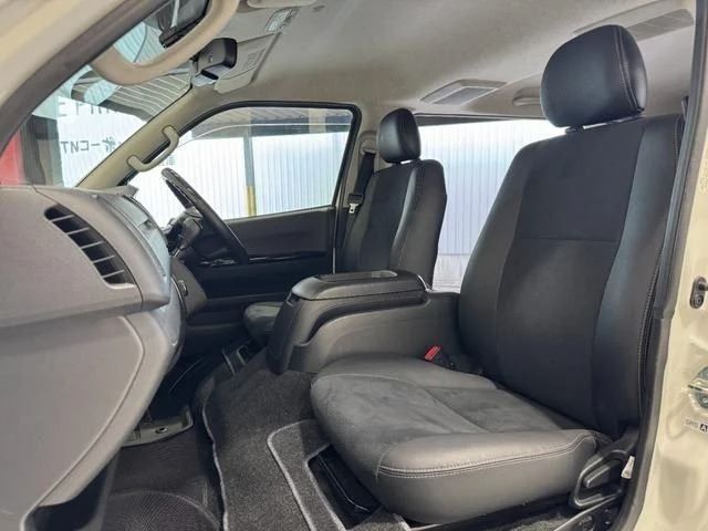 HIACE van 2WD