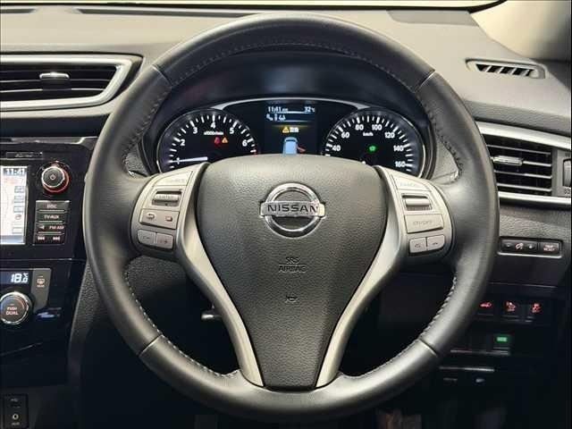 X-TRAIL HYBRID 4WD
