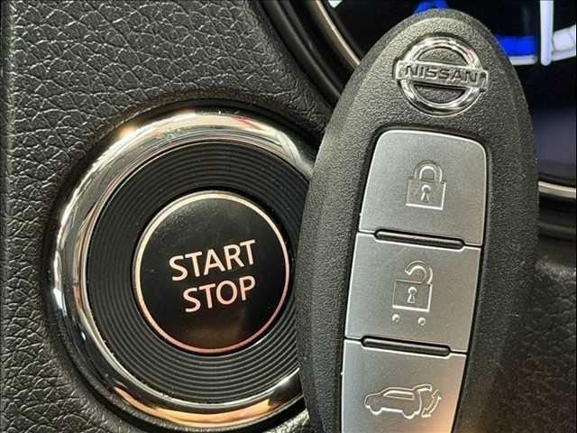 X-TRAIL HYBRID 4WD