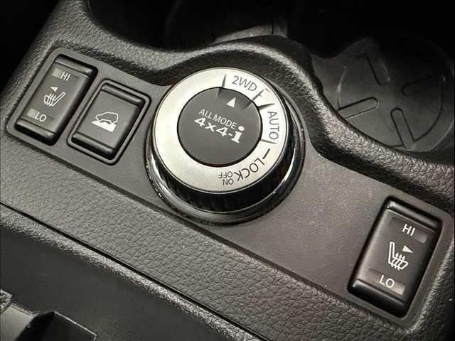 X-TRAIL HYBRID 4WD