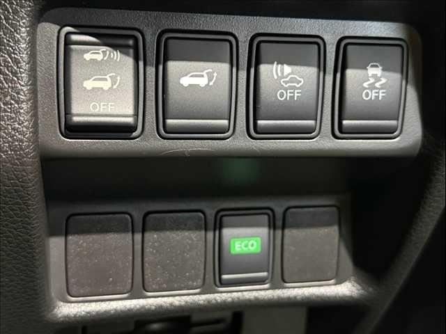 X-TRAIL HYBRID 4WD