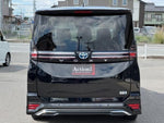 VOXY HYBRID