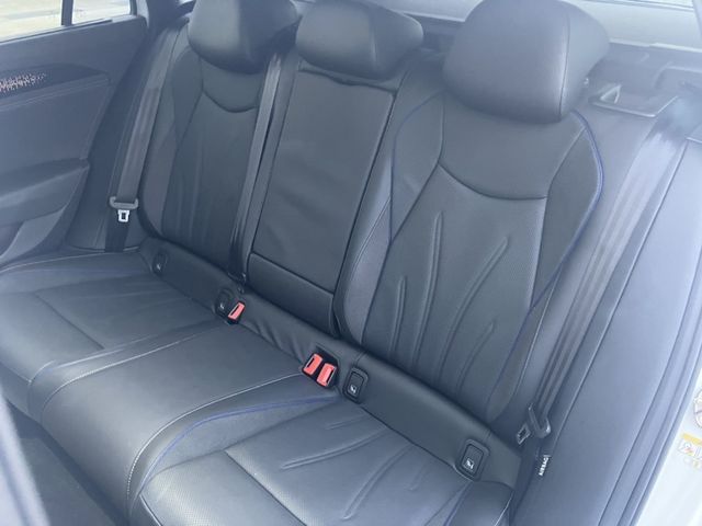 VOLKSWAGEN PASSAT wagon