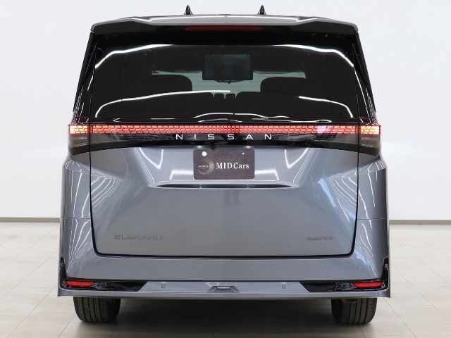 ELGRAND  4WD