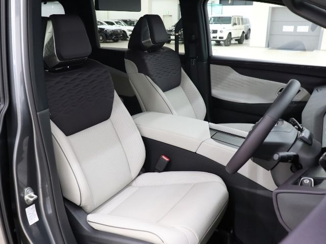 ELGRAND  4WD