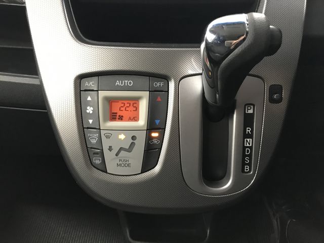 MOVE CUSTOM