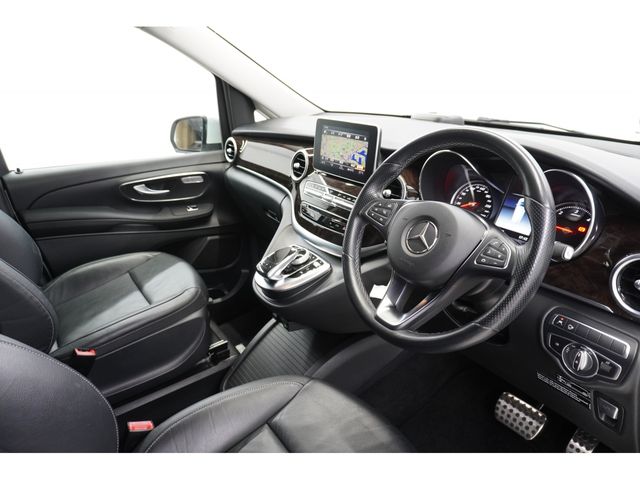 MERCEDES BENZ V class