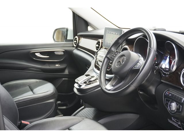 MERCEDES BENZ V class