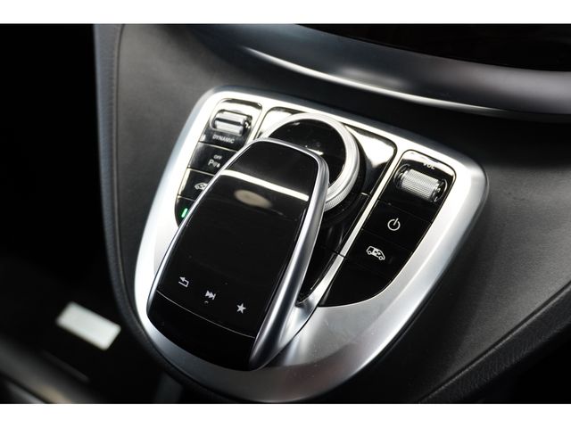MERCEDES BENZ V class